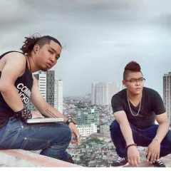 Lời bài hát Người Mà Em Đã Yêu – Spulez Band, SlimV