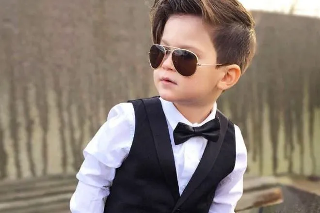 10 kiểu tóc đẹp cho bé trai 2 tuổi hứa hẹn gây sốt năm 2024